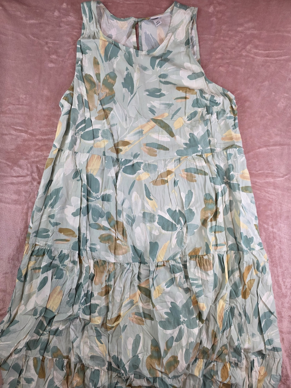 a new day Sleeveless Tiered Maxi Dress in Mint, Teal & Gold Leaf Print
